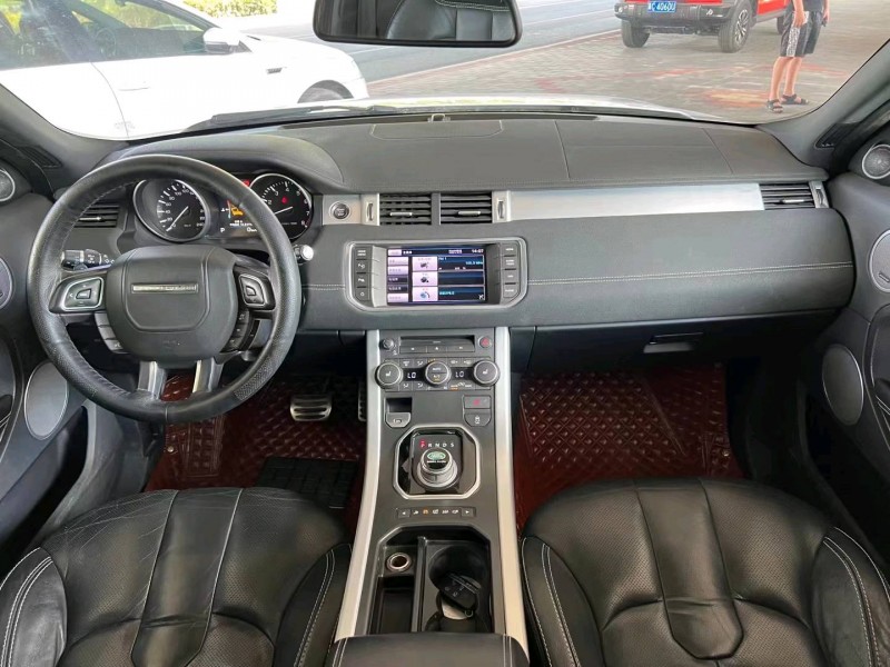 邢台12年路虎极光6