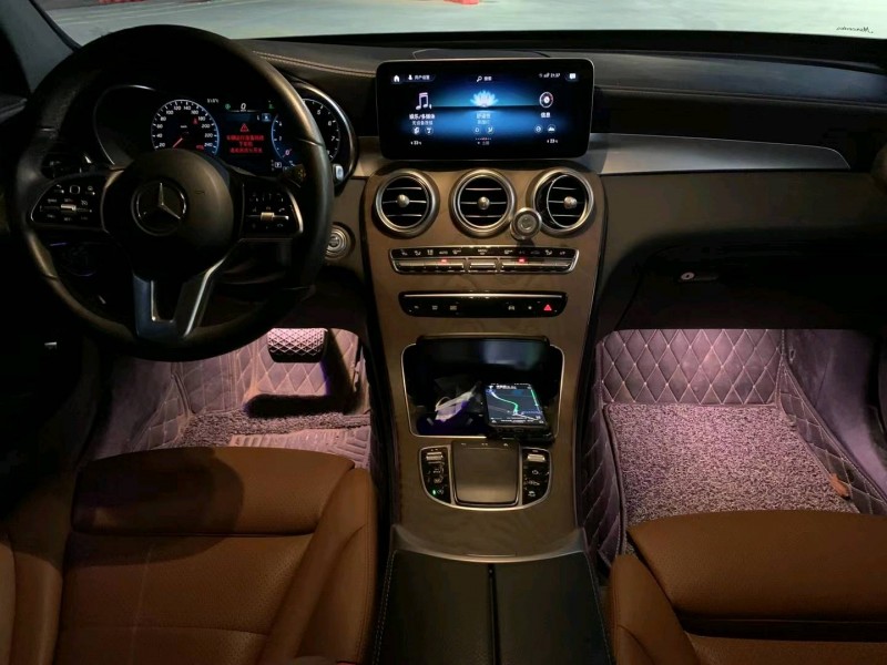 中山20年奔驰GLC7