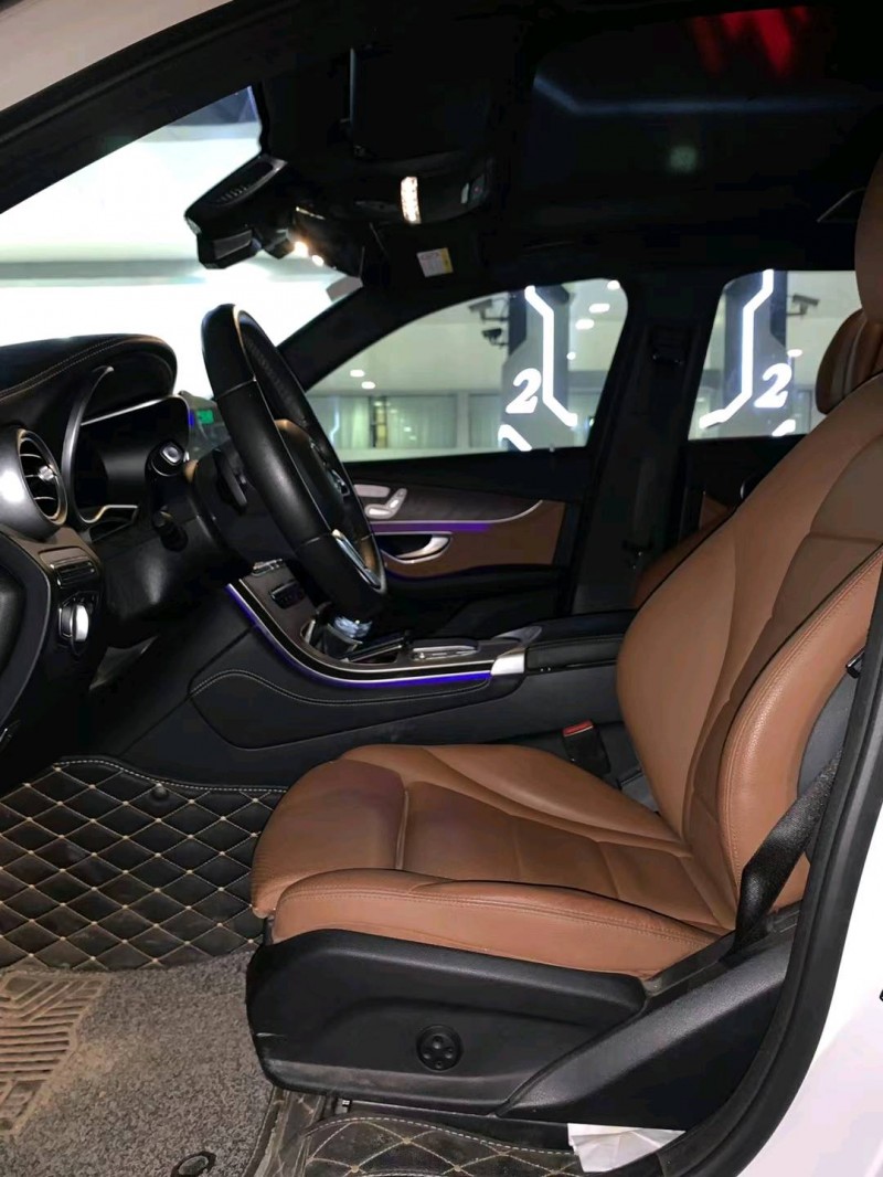 中山20年奔驰GLC8