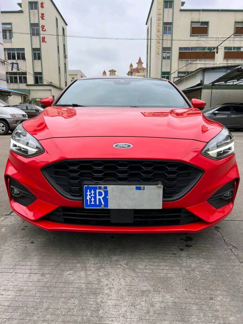 中山20年福特福克斯1