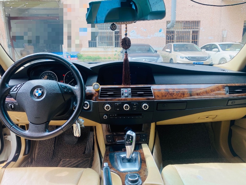 深圳09年宝马5系7