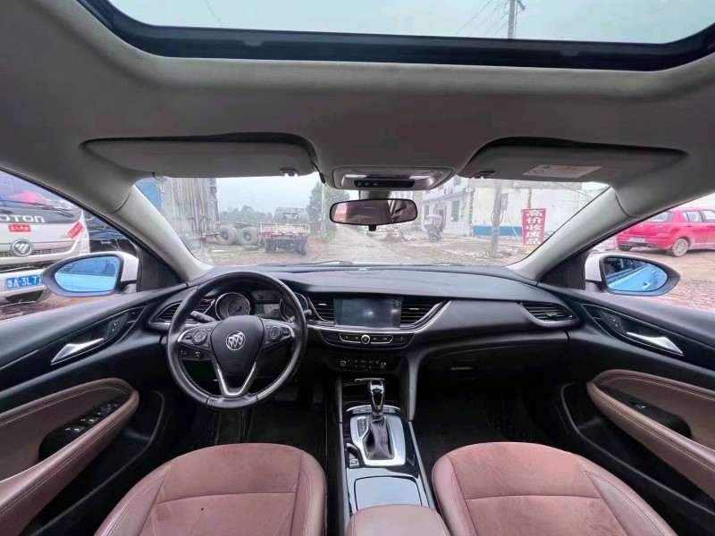 衡阳20年别克君威5