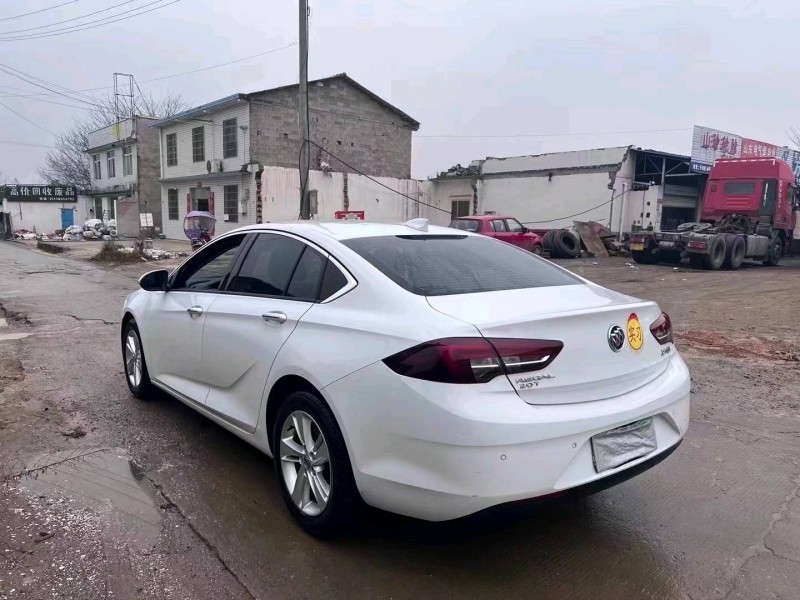 衡阳20年别克君威8