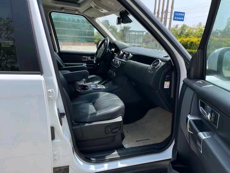 盐城14年路虎发现5