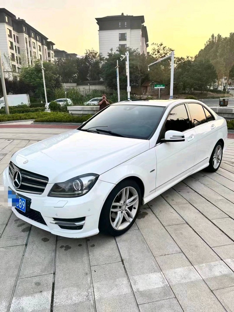 枣庄14年奔驰C2