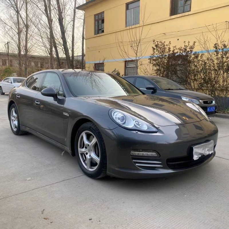 新乡13年保时捷帕拉梅拉2