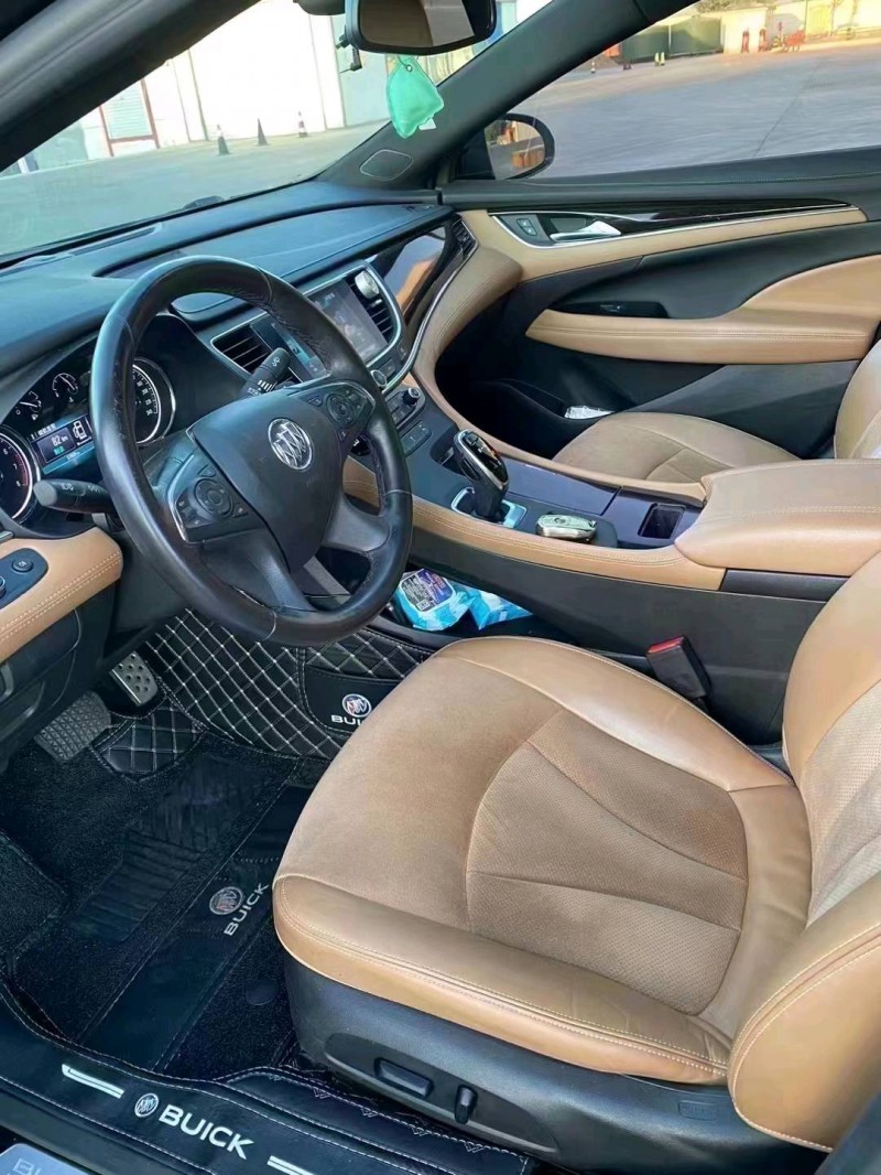 枣庄17年别克君越6