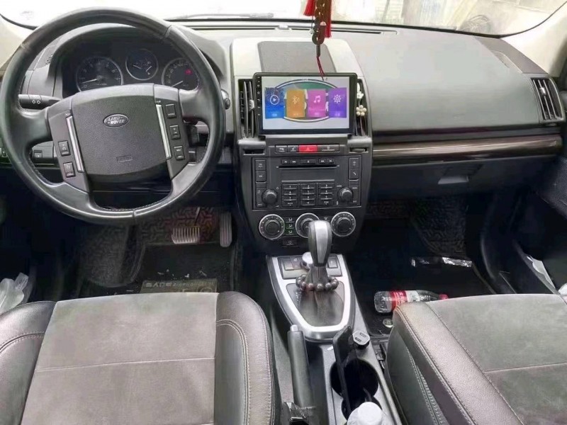 东营11年路虎发现神行7