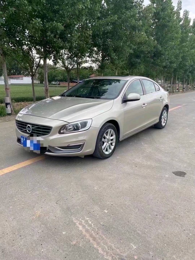东营17年沃尔沃S60L8