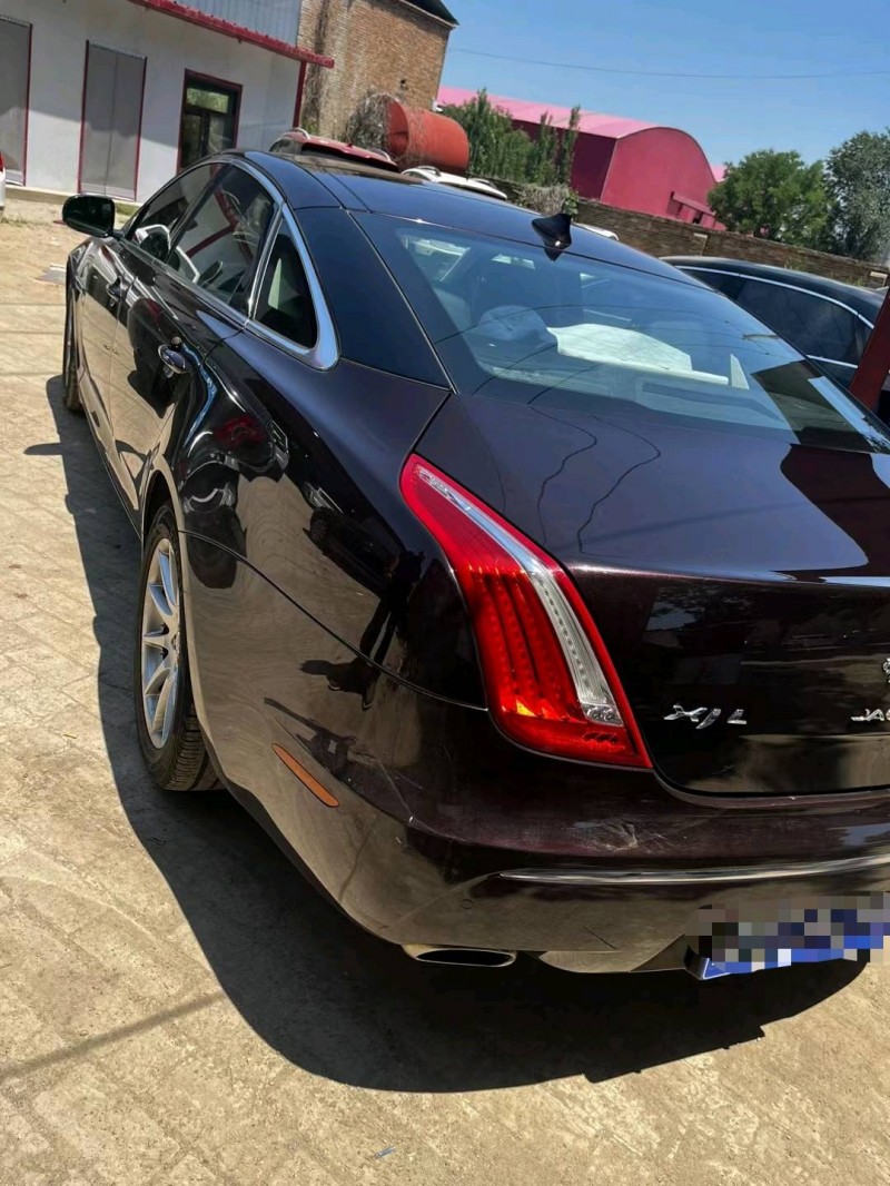 保定15年捷豹XJL7