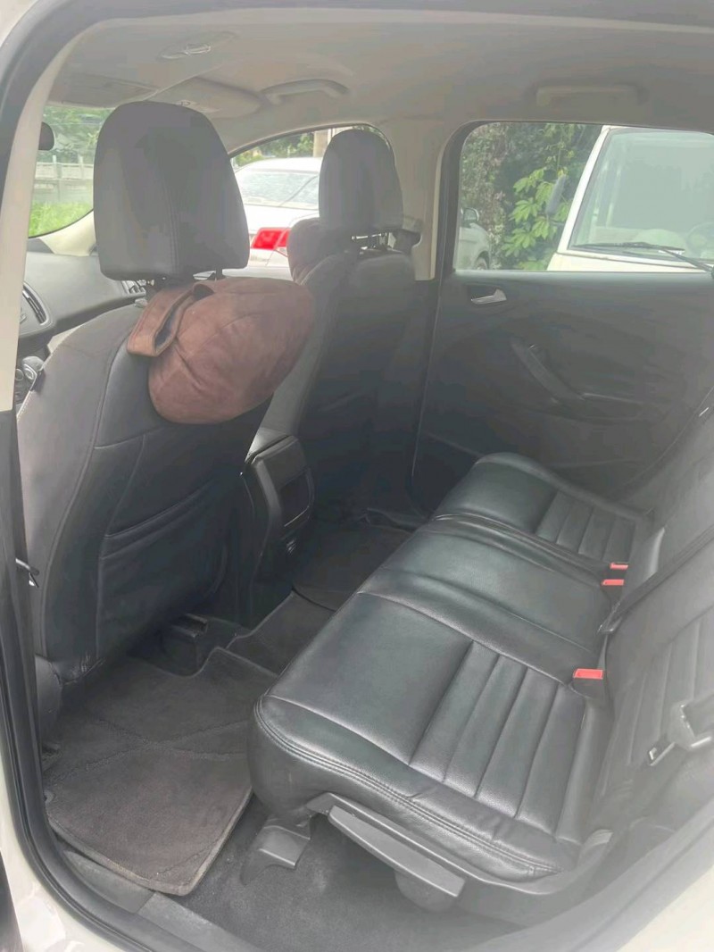 汕头14年福特翼虎7