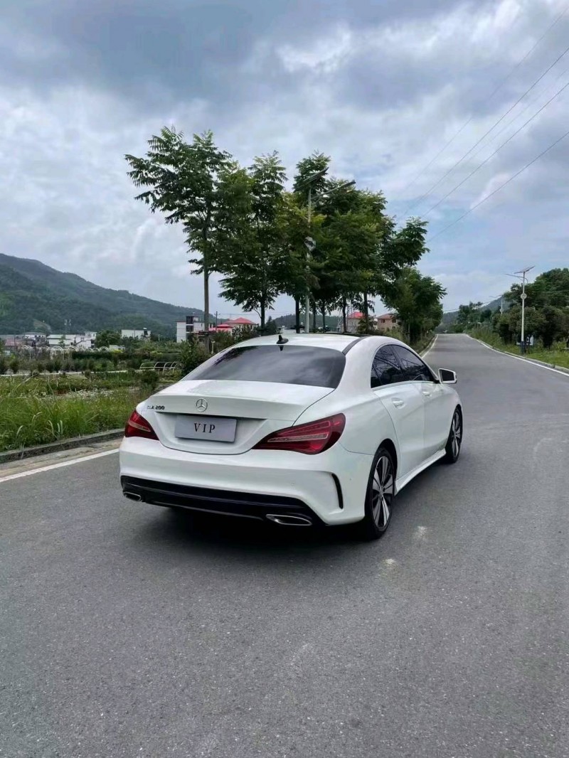 邵阳17年奔驰CLA4