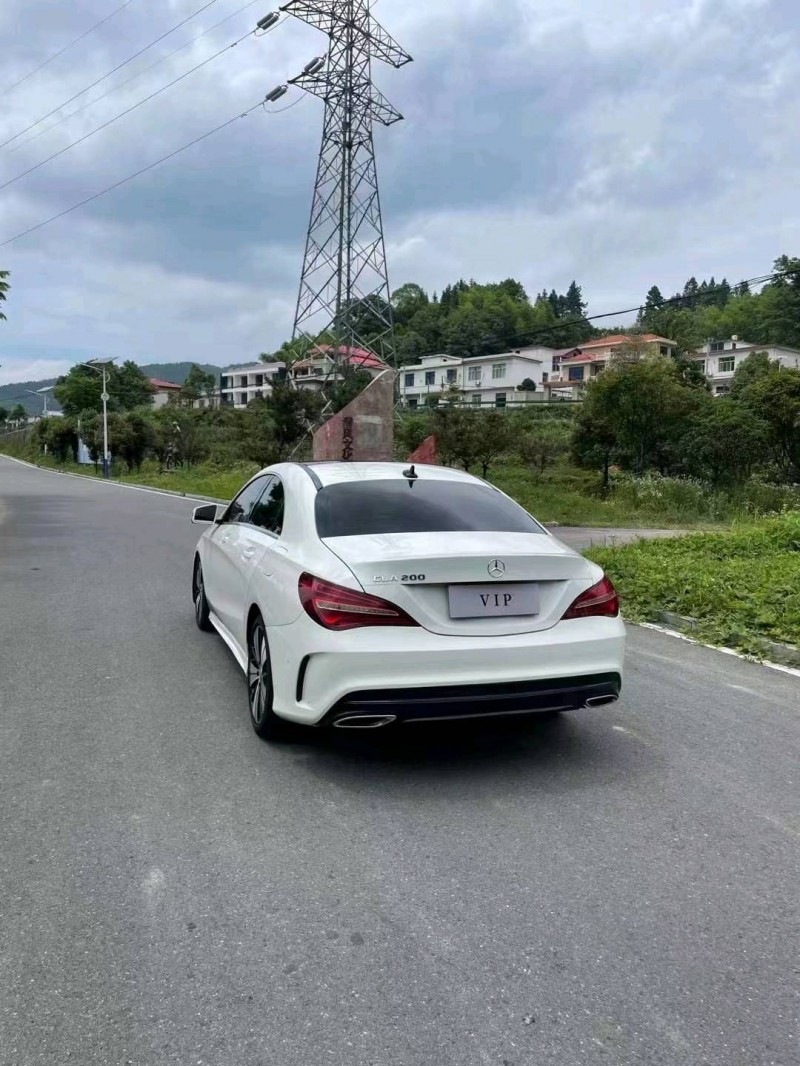 邵阳17年奔驰CLA7