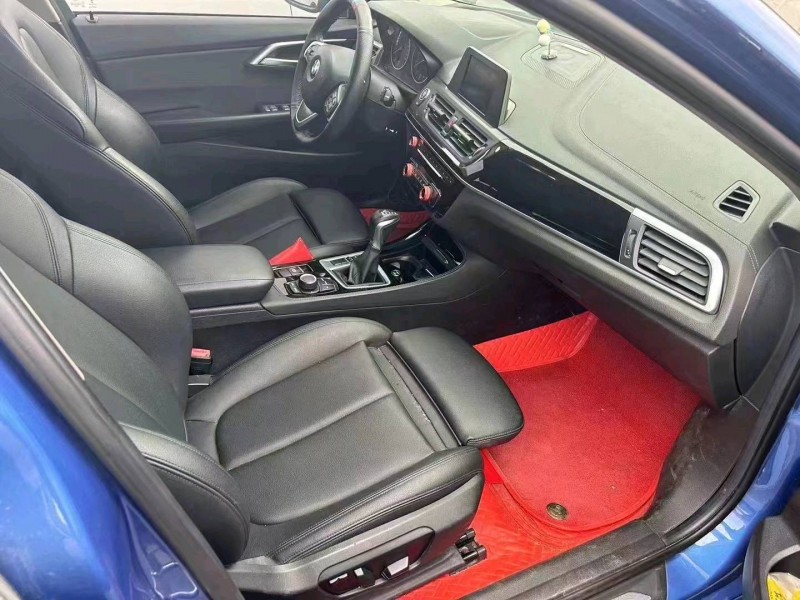 宜昌17年宝马1系5