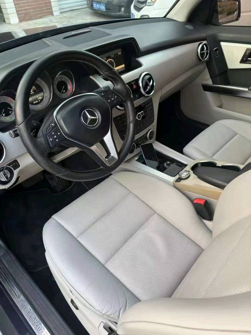 嘉兴14年奔驰GLK5