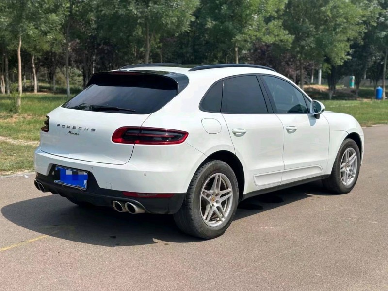 枣庄18年保时捷Macan5