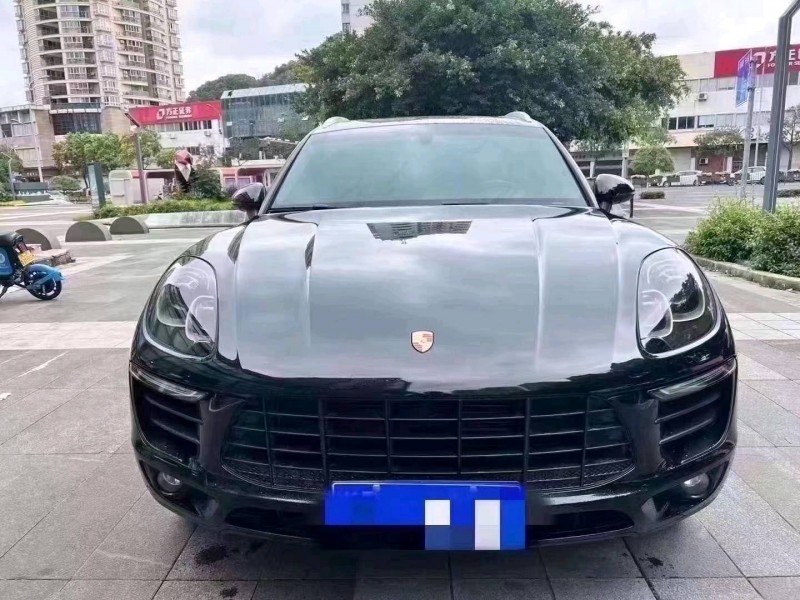 嘉兴15年保时捷Macan1