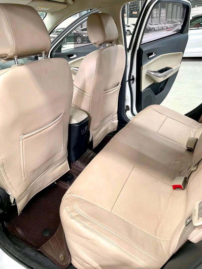 临沂16年福特福睿斯6