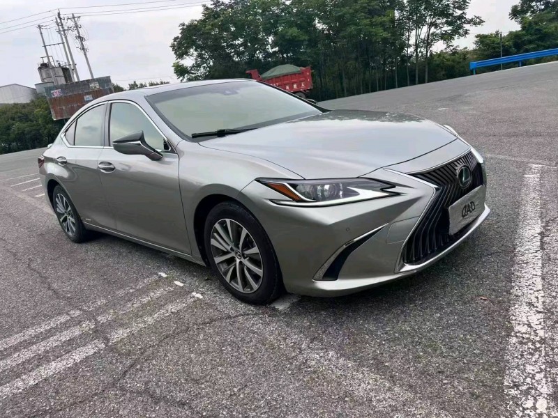 宜昌19年雷克萨斯ES3