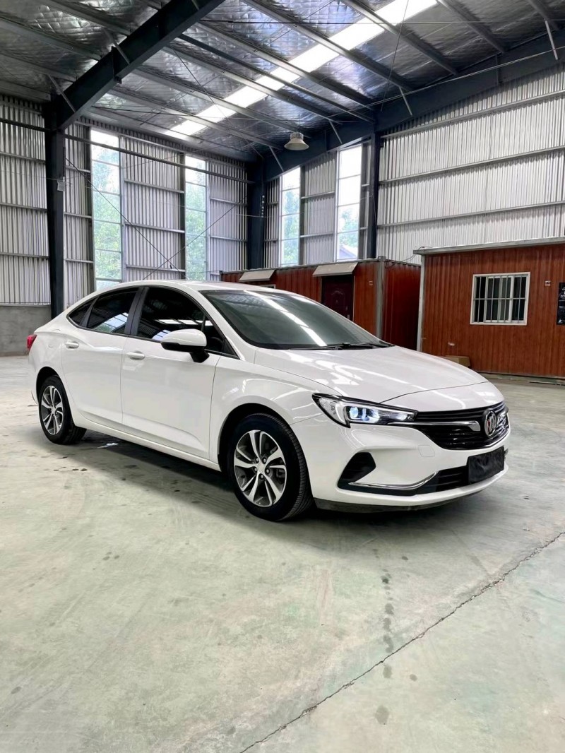 临沂21年别克威朗3