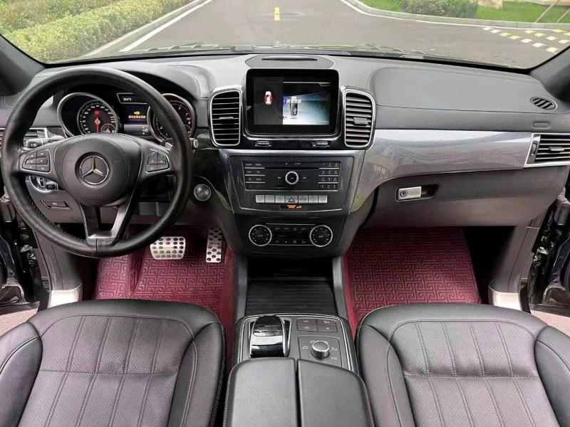 宜昌17年奔驰CLS5