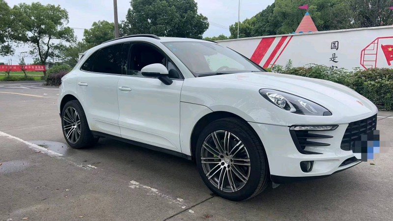 徐州17年保时捷Macan3