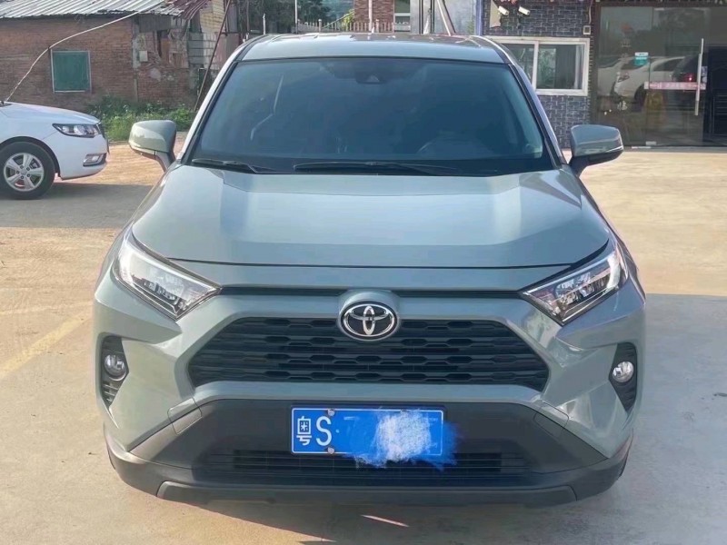 深圳20年丰田RAV41