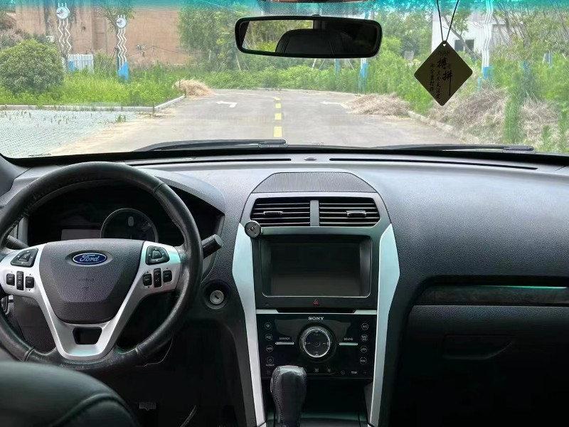 宿迁14年福特探险者5