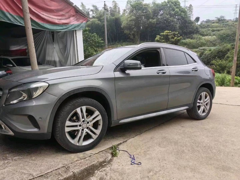 衡阳16年奔驰GLA2