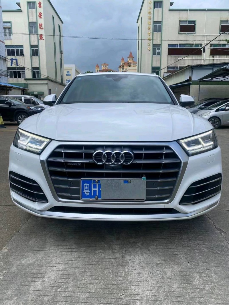 中山20年奥迪Q51