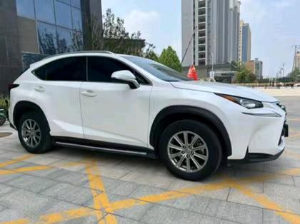 济宁17年雷克萨斯NX3