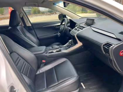 济宁17年雷克萨斯NX6