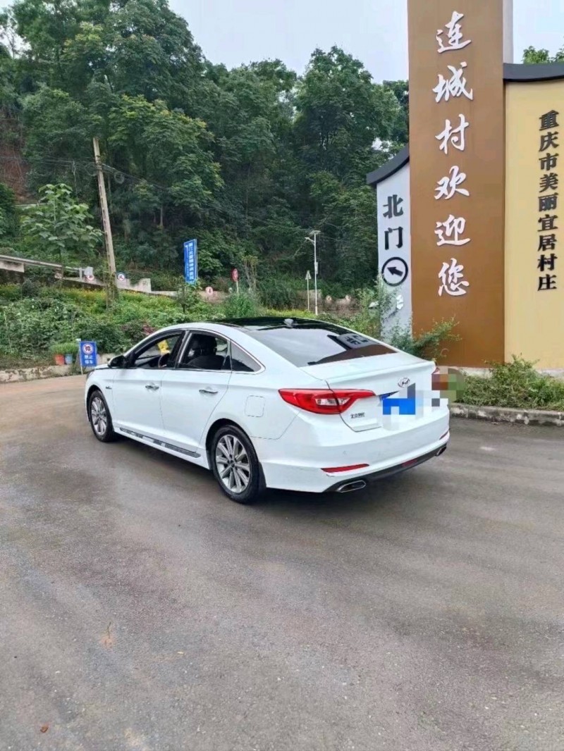 重庆16年现代索纳塔九8