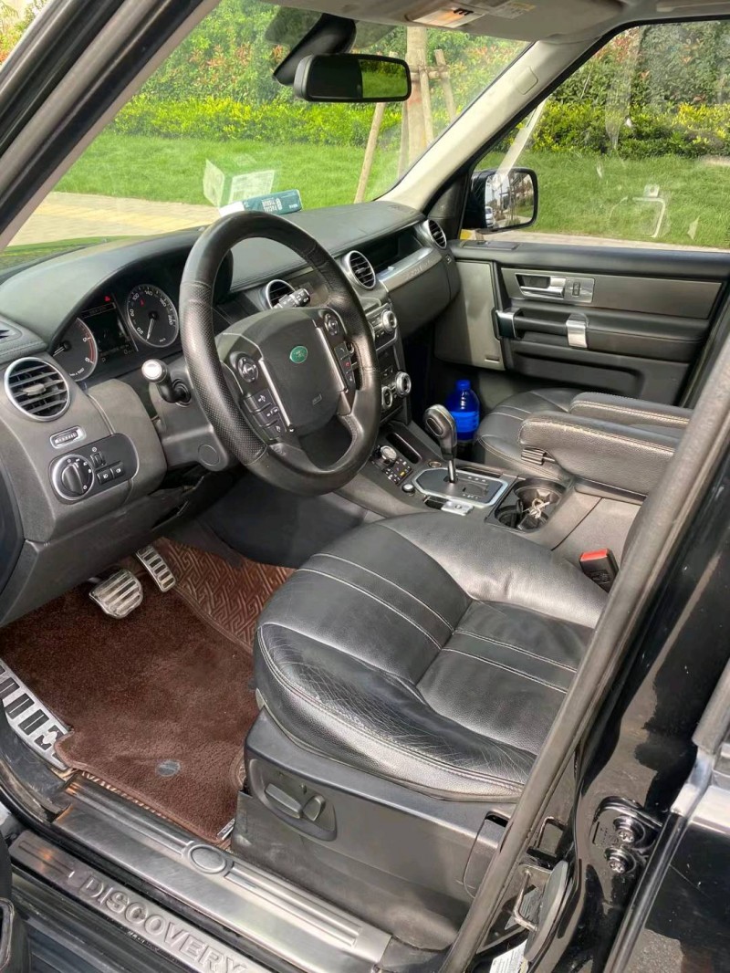 淮南12年路虎发现8