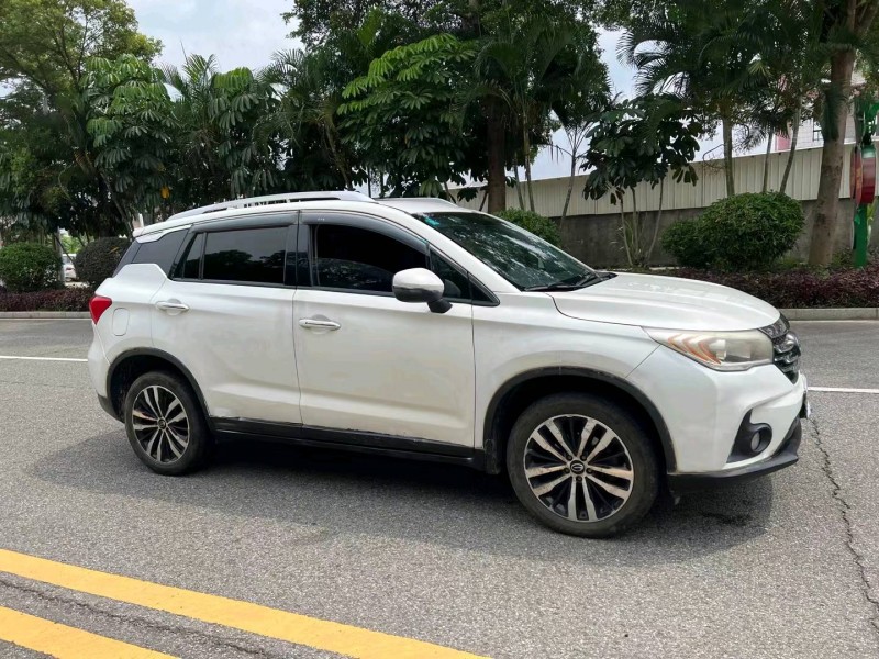 汕头17年传祺GS49