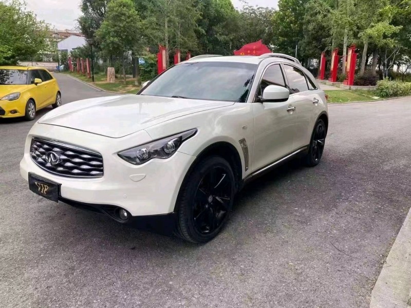 淮南12年英菲尼迪FX353