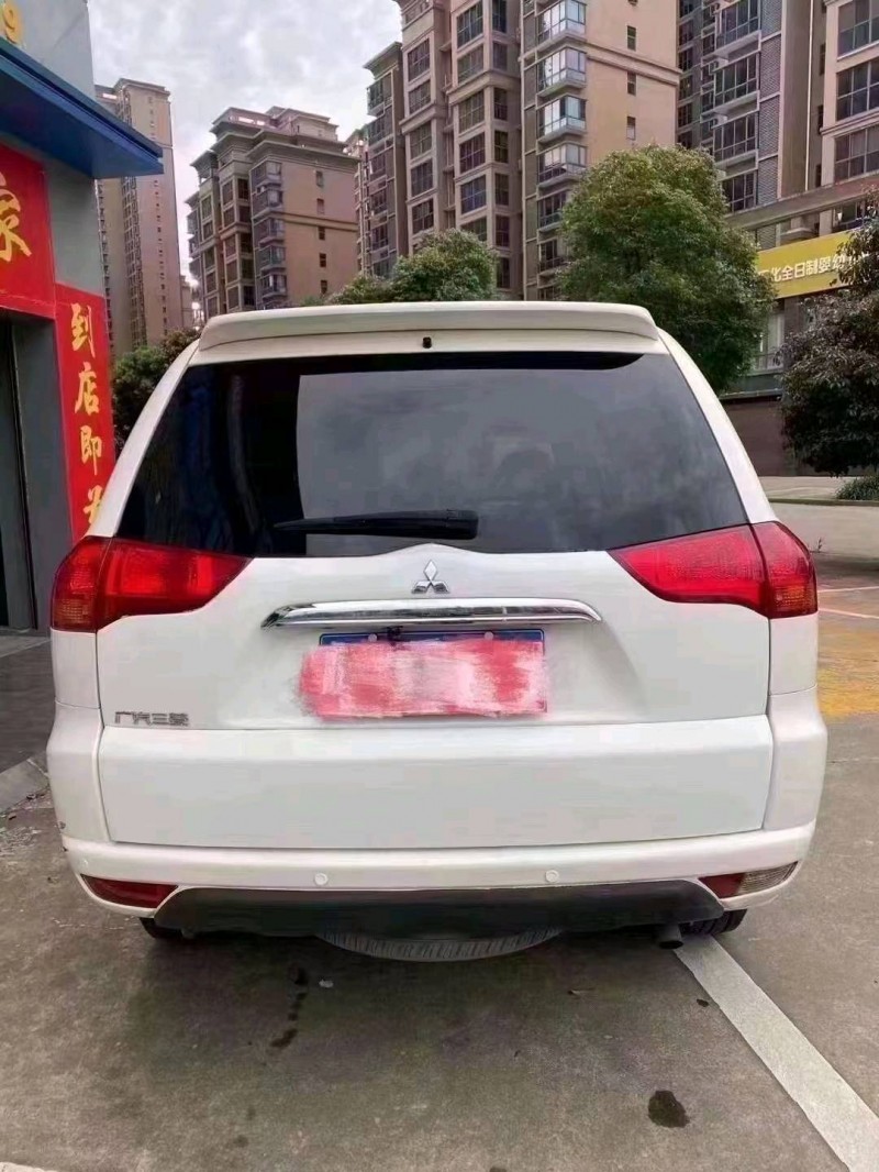 衡阳14年三菱帕杰罗·劲畅2