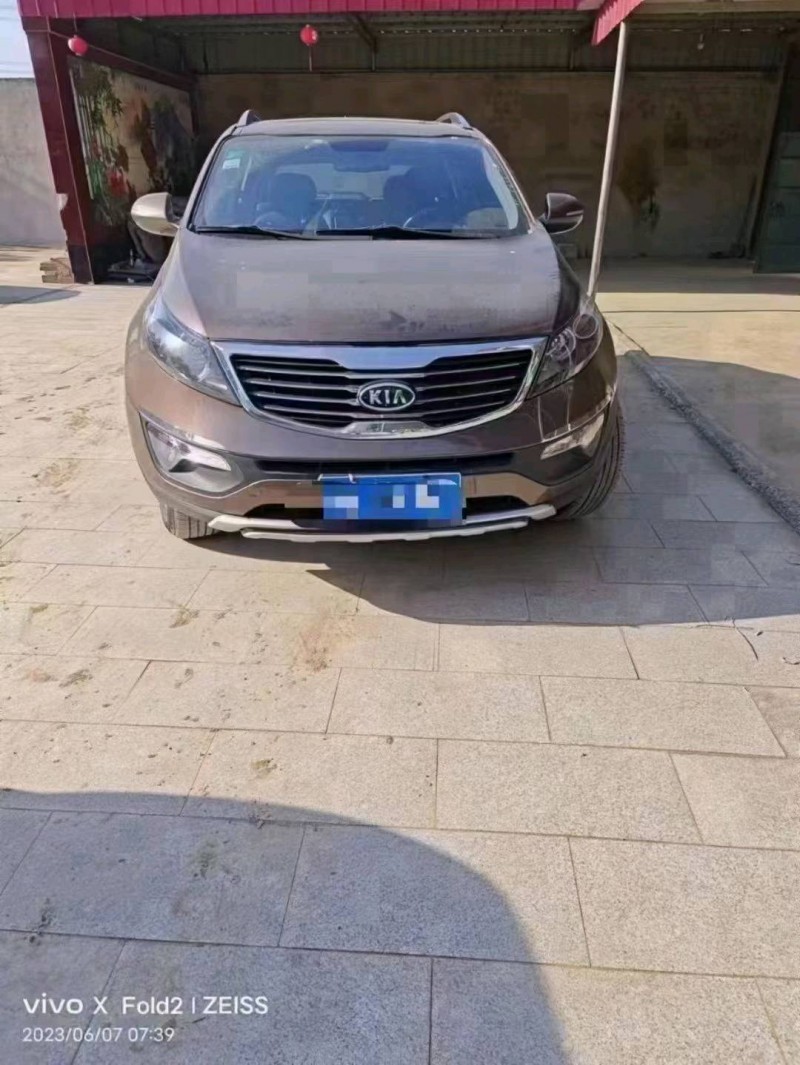 保定14年起亚智跑1