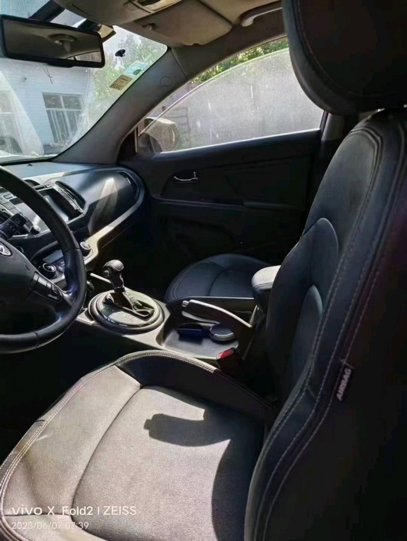 保定14年起亚智跑5