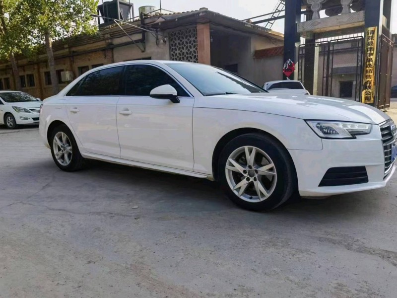 保定17年奥迪A4L2
