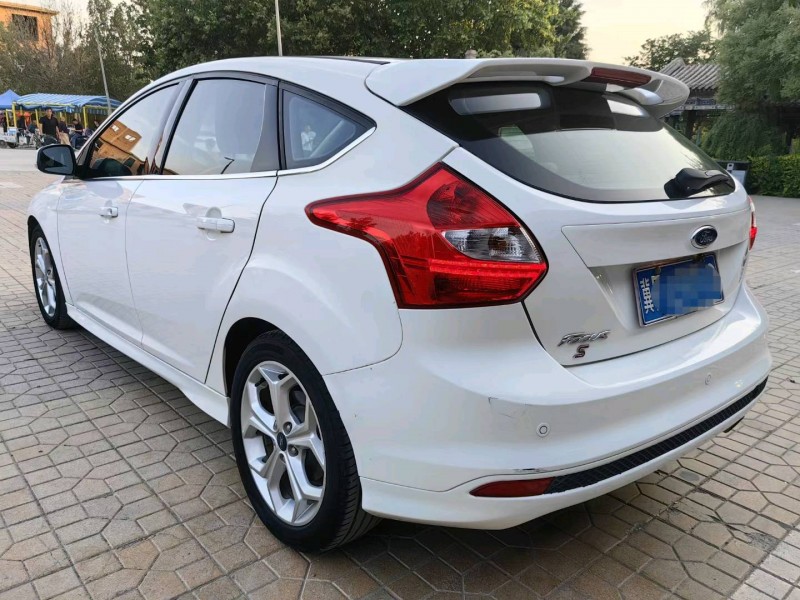 廊坊14年福特福克斯6