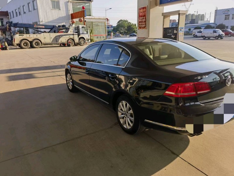 保定16年大众迈腾4