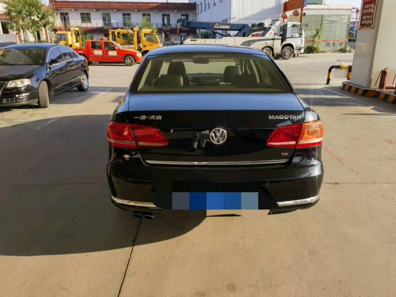 保定16年大众迈腾3