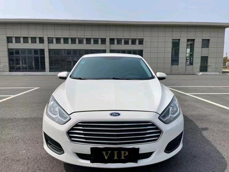 盐城20年福特福睿斯1