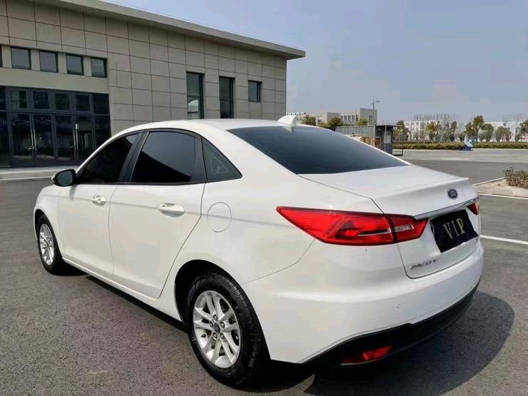 盐城20年福特福睿斯6