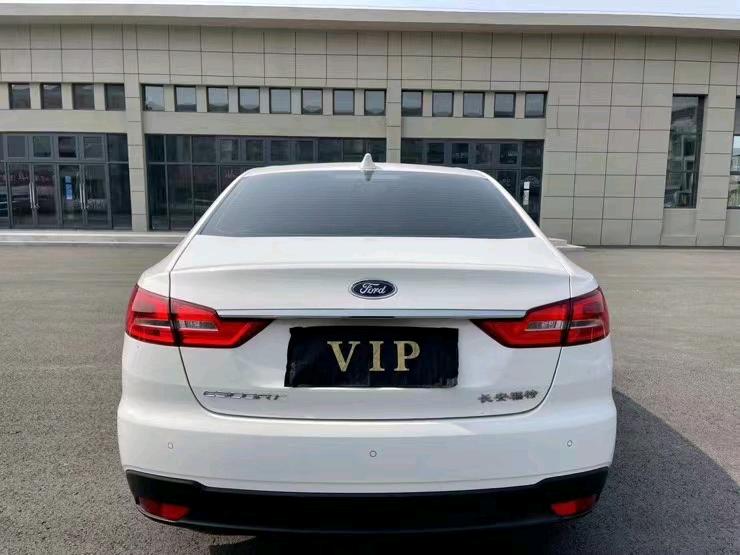 盐城20年福特福睿斯9