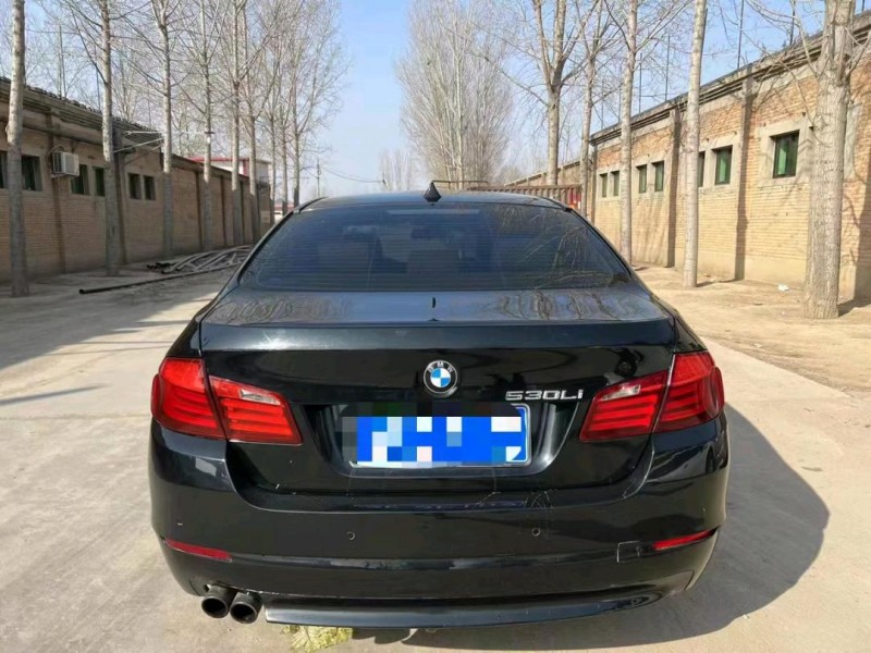 保定13年宝马5系3