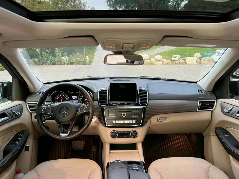 邢台19年奔驰GLE8