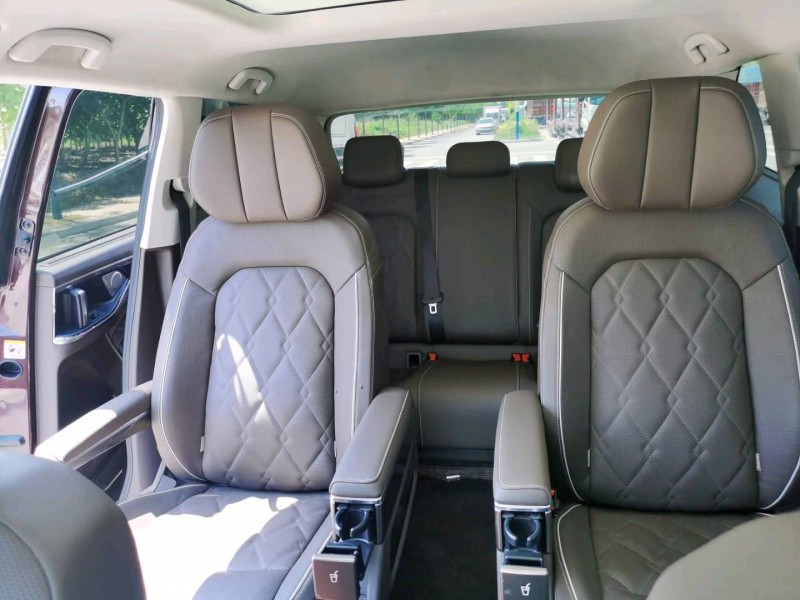 保定21年大众威然6