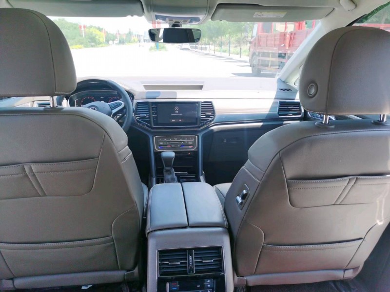 保定21年大众威然7